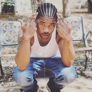 Meet your Posher, Deangelo